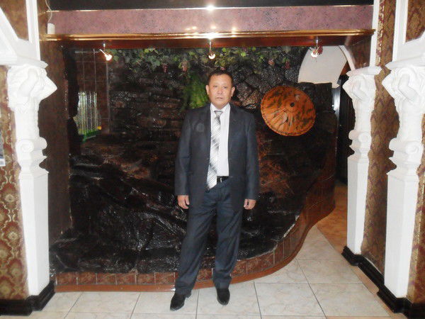 Ныгметжан Накенов