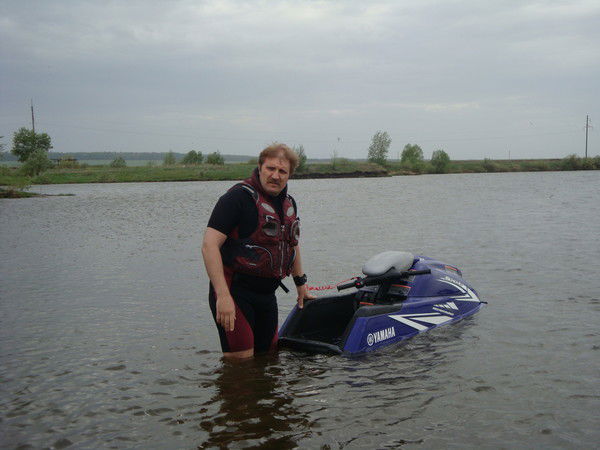 Александр Лесничий