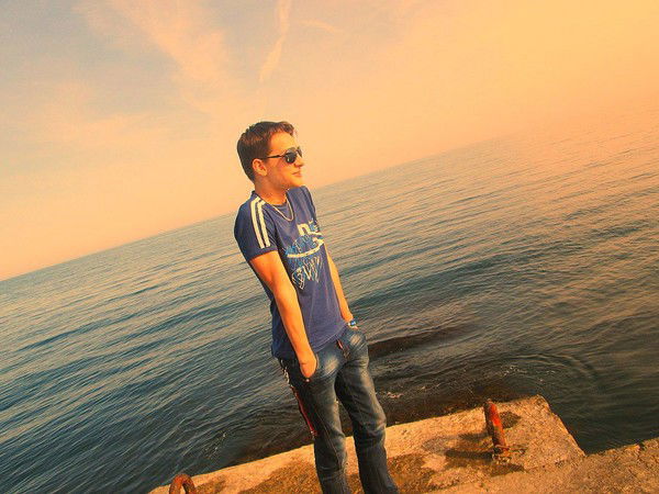 Влад Парамонов