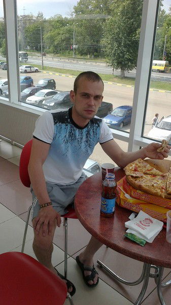 Александр Шкарин