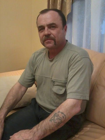 Александр Петров