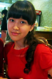 Назым Ахметова