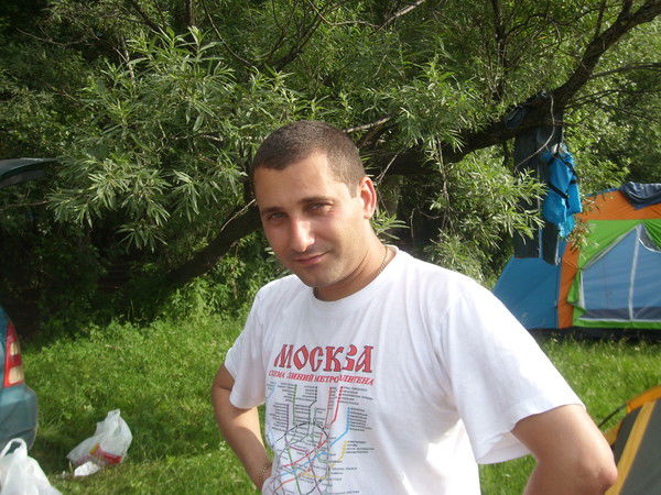 Дмитрий Хизниченко