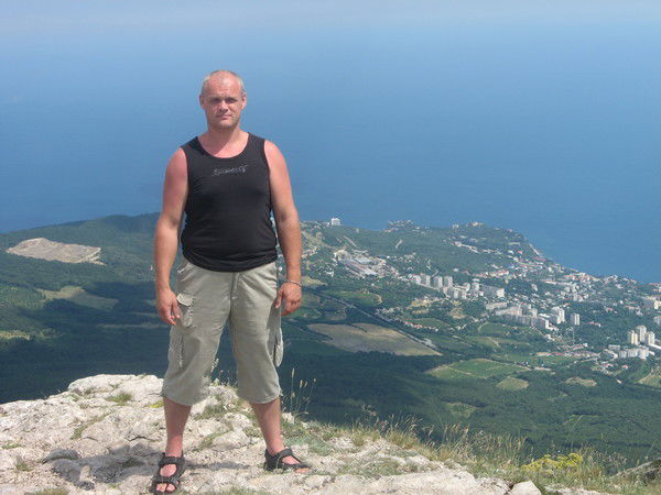 Александр Попов