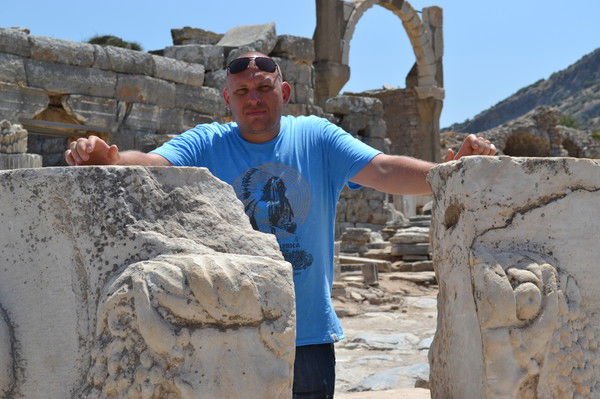 Дмитрий Скирко