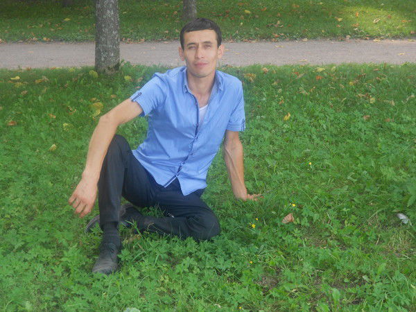 Давлатбек Рустамов