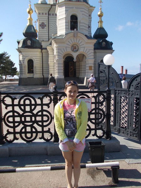 Лиана Елистратова