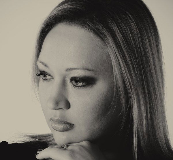 Елена Черных