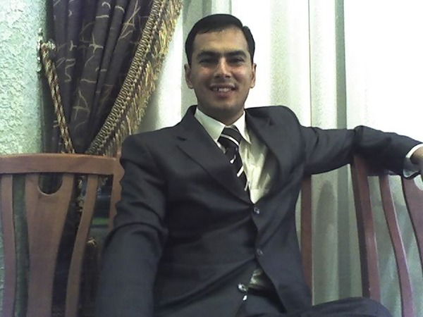 Умид Дадабаев