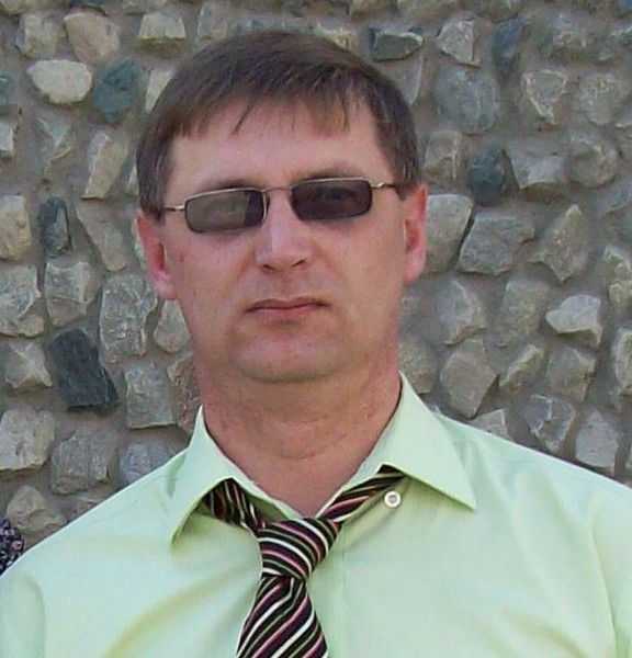 Виталий Золотов