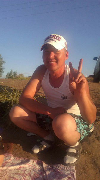 Болат Тапин