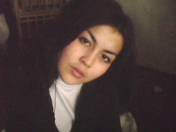 Айханым Ахмет