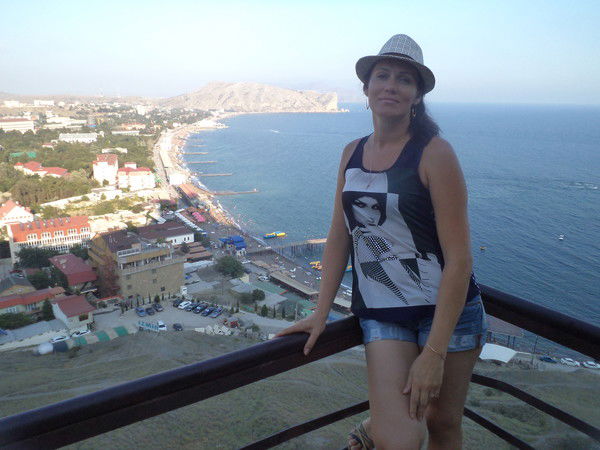 Юля Шиянова