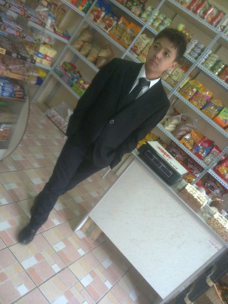 Данияр Ахматов