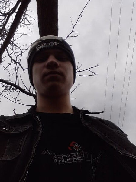 Неизвестно Неизвестно