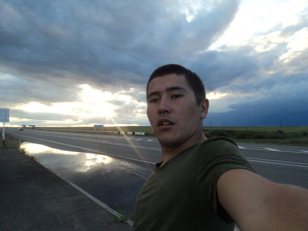 Мансур Ахметов