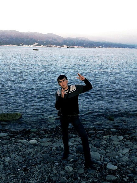 Магзумбек Джалолов