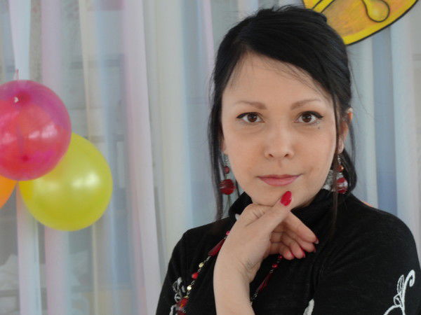 Натали Жетмекова