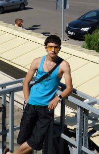 Илья Коломинов