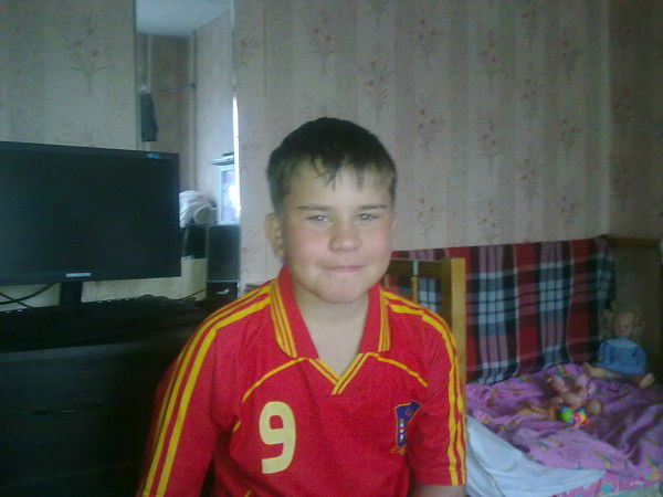 Толя Коновалов