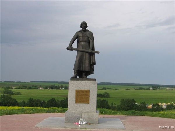 Игорь Аннин