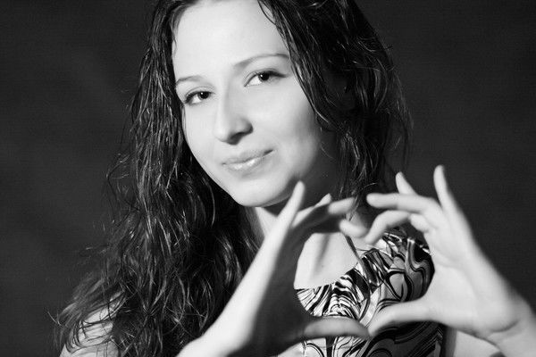 Юлия Микотникова