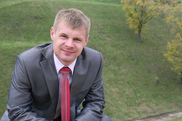 Дмитрий Шмелёв