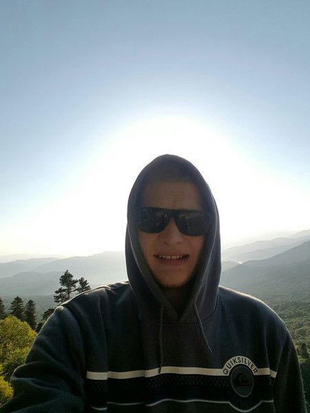 Антон Борисов