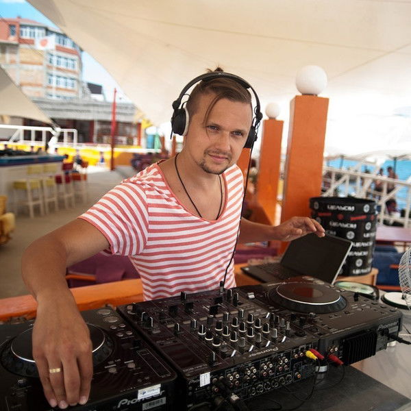 Тарас Баканов