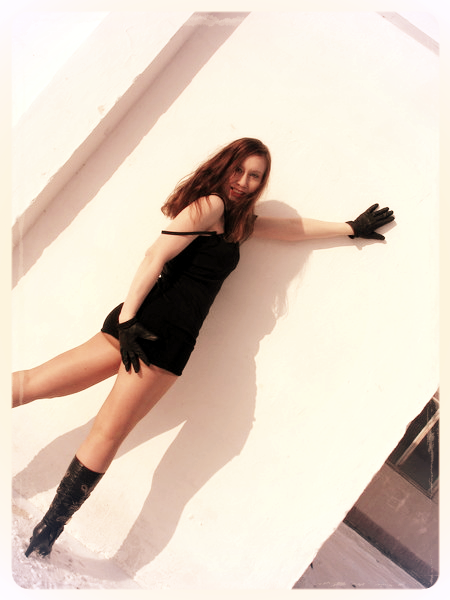 Незнакомка **********