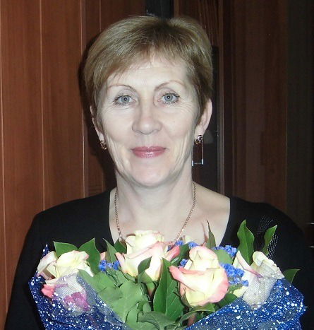 Галина Попова
