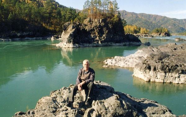 Анатолий Карташев