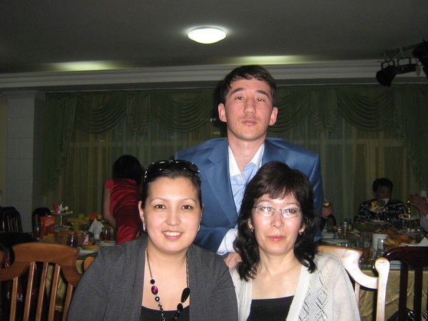 Лаура Кенжебаева