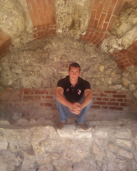 Сергей Леонидов