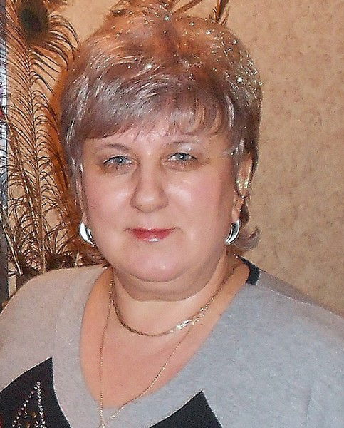 Елена Яндулова