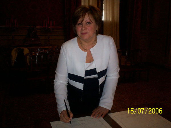 Елена Нилова