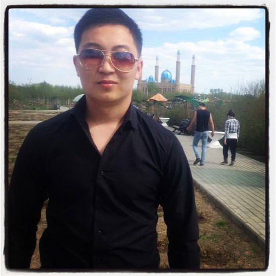 Максат Омаров