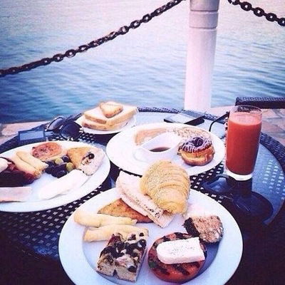 Юля Вертелецская