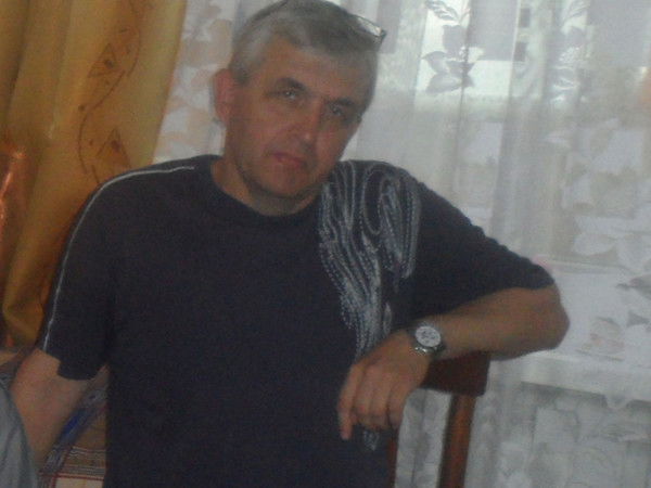 Олег Побережец