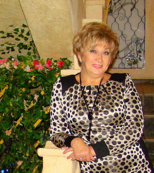 Елена Глотова