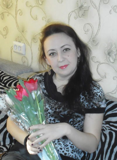 Лира Иванова