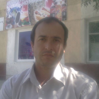 Алишер Юнусов