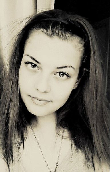 Юленька Власова