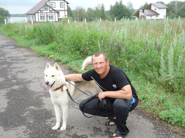 Андрей Неважно