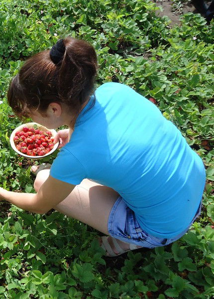 Аня Иванова