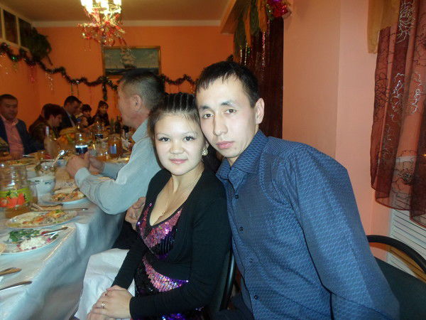 Асель И Жанат Джусуповы