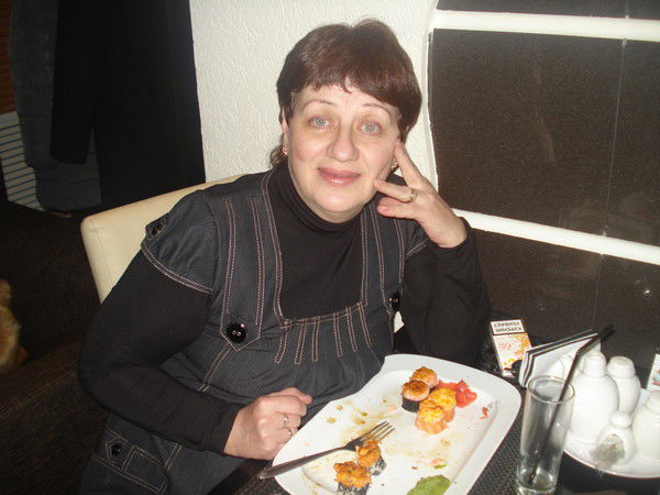 Елена Фролова