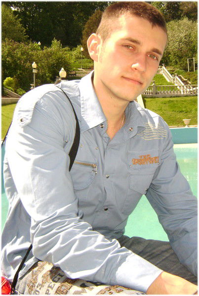 Павел Харитонов