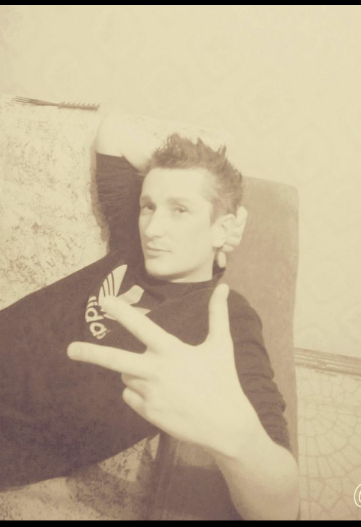 Макс Марозов