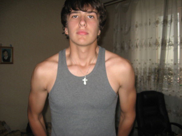 Саша Золотарев